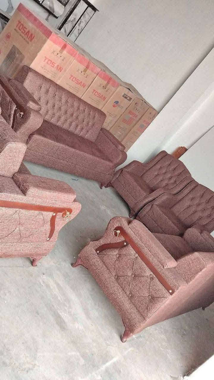 معرض ومزاد اثاث جديد ومستخدم ..الخالص .عرب شوكه
جملونات مقابل البانزين خانه 
بأسعار كلش مناسبه 
للاستفسار اكثر الاتصال او مراسله واتساب
ع***********
