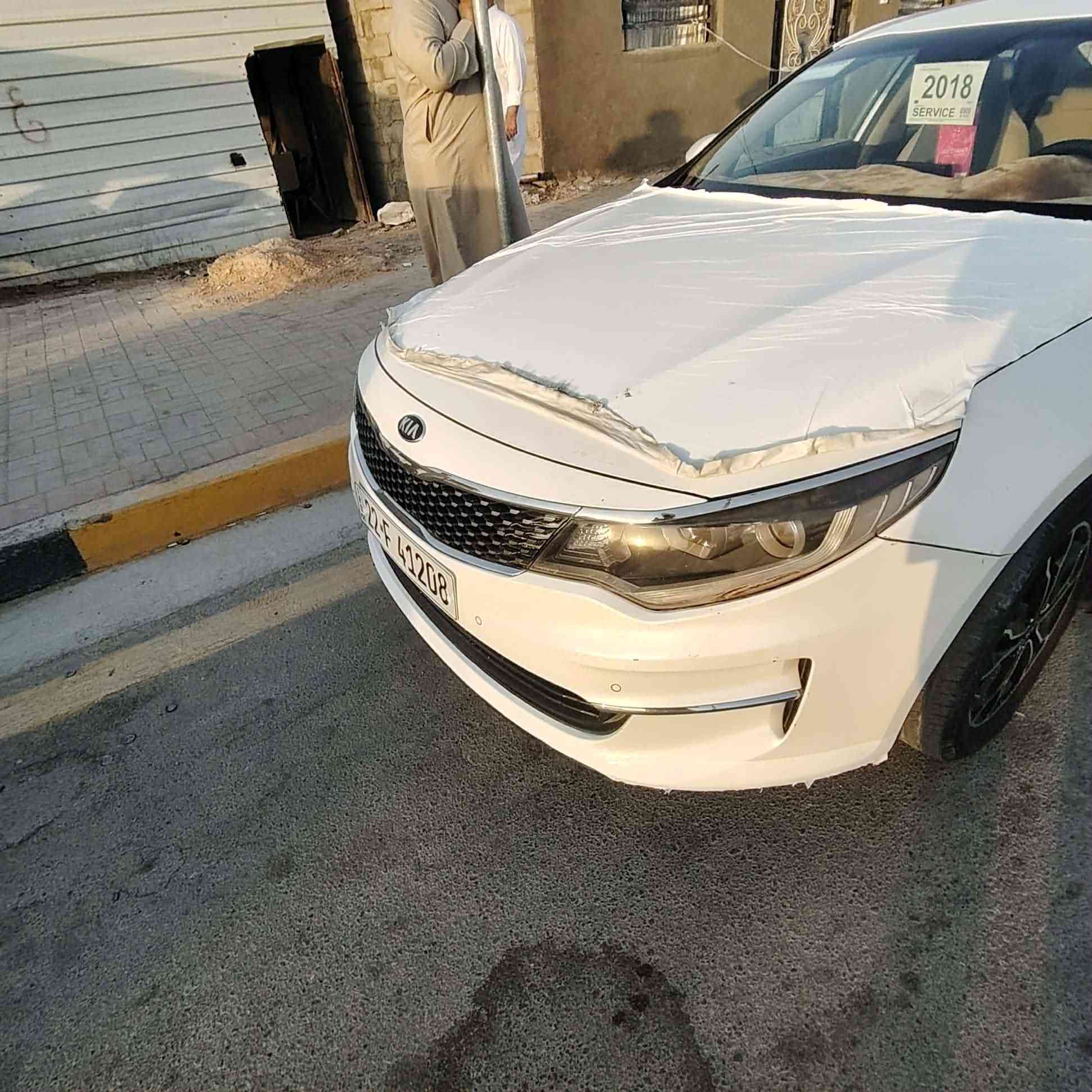 السلام عليكم
كيا اوبتيما للبيع مديل 2018 خليجي 
رقم اربيل دولي انكليزي بسمي
بصمه 
حساس امامي خلفي 
شاشه كبيره 
داخل السياره لونين 
مانع انزلاق 
مكينه 2400
مري شفط 
سنويه لل 2030

تريد تحويل تريد وكاله 
السعر 162 وبيها مجال 
للاستفسار ***********
               ***********
