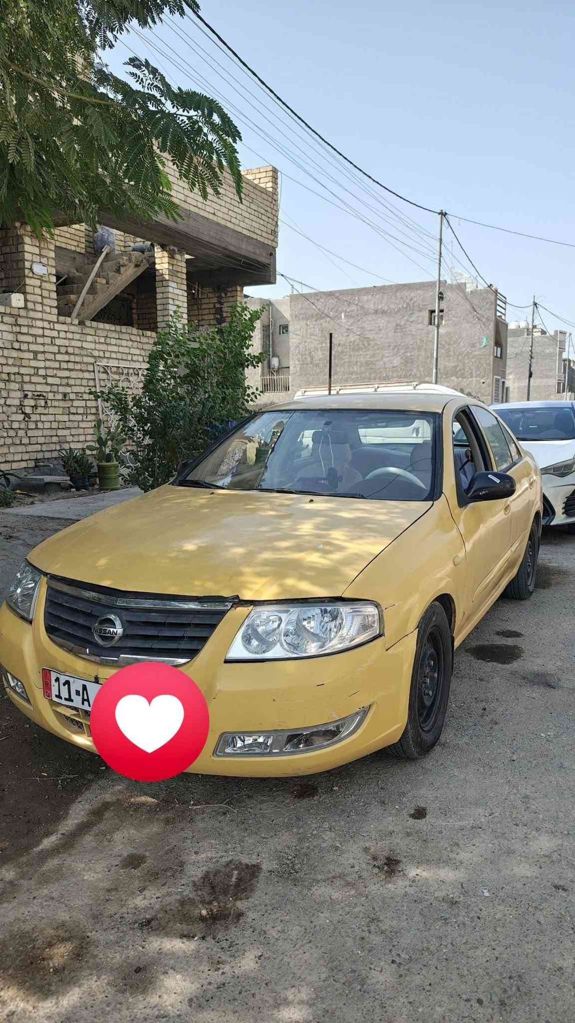 السلام عليكم 
نيسان صني بدي كوري 2012 
كير محرك جديد 
كشرها كدامكم 
بيها طخات بالجاملغات بدون لغود او شواصي 
تبريد ثلج
صدرها 70%
رقم بغداد بأسمي 
عنواني بغداد 
للمراوس او بيع
***********

