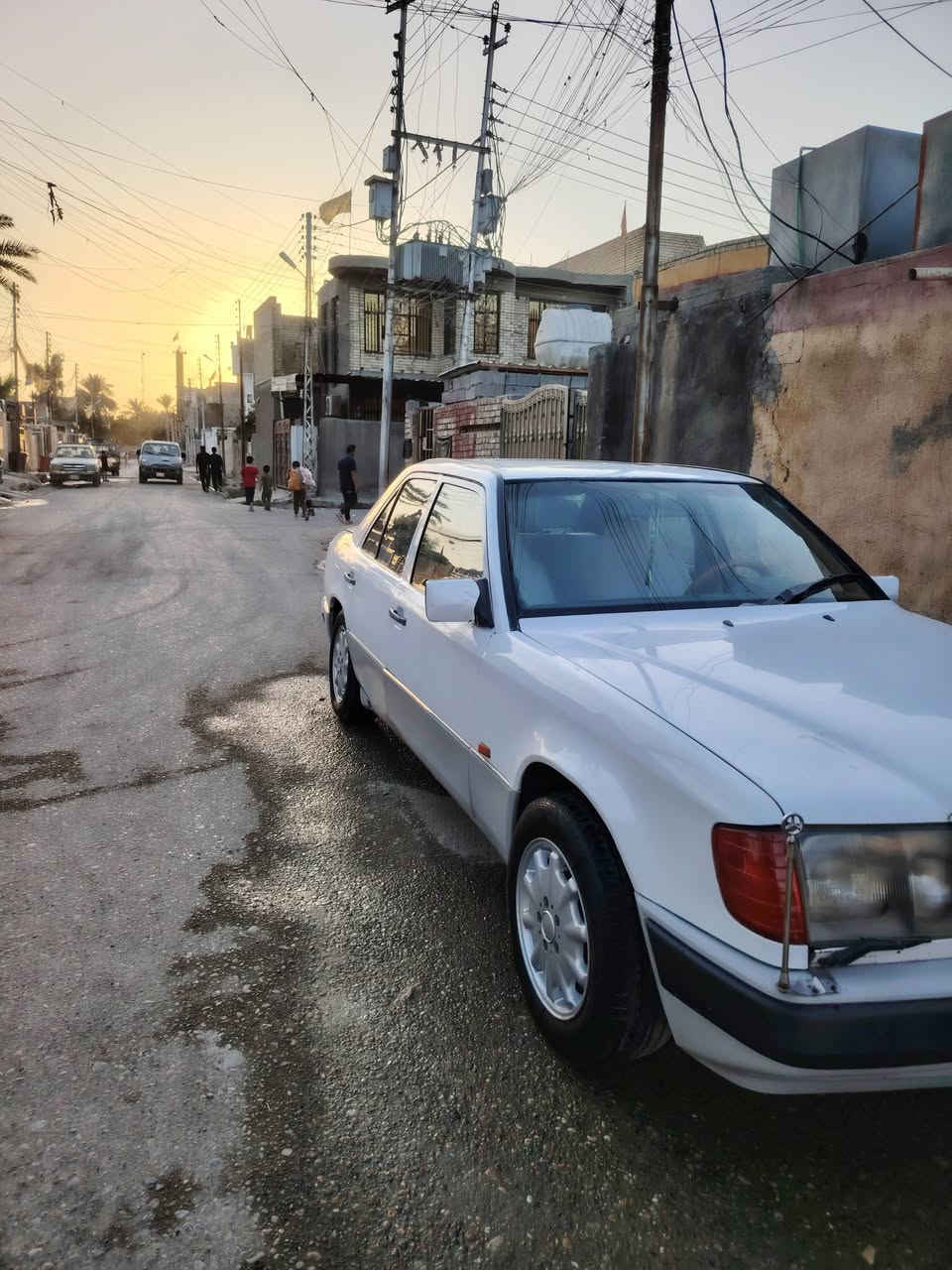 سلام عليكم مارسدس مديل ٨٦ البيع التفاصيل بل فيديو مكلف بلنشر مكان بغداد المعامل السعر ٤٢ وبيهة مجال رغم ***********
