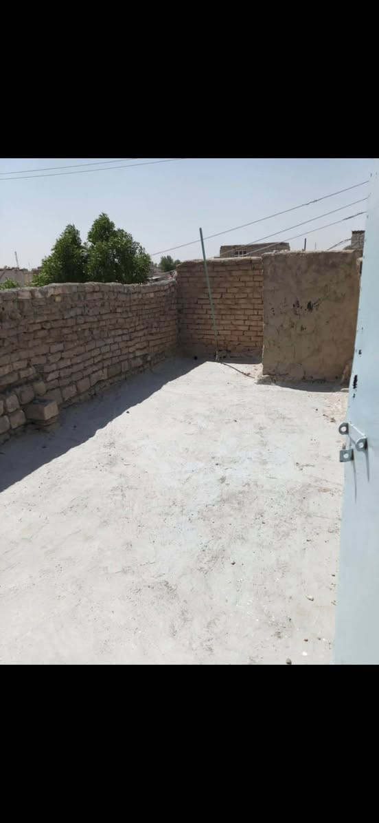 حي الصدر الثالث • كوفه • ١٢٠م」「طابقين」「سطحين」「غرفتين」「استقبال」「حمام دا...