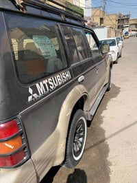 باجيرو • موديل ٩٣ • مكينة ٣٠٠٠