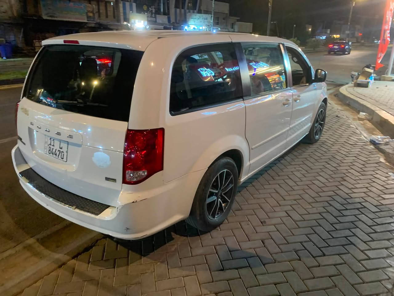 سلام عليكم دوج كرفان مودي٢٠١٩ موصفات عاديه سياره بلاديه على وضع الشركه حادثها جاملغ وربع البنيد صبغ مكينه٣٦٠٠ عنوان بغداد*********** للبيع مامتواجد عله الفيس سعر ١٦٣ بيه مجال

