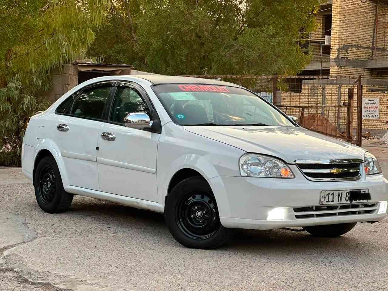 //
السلام عليكم 
السعر  (  60  ) $ وبيه مجال قليل 
هـ - *********** مكاني حي الجهاد 
موديل ( 2007 ) رقم بغداد الإنكليزي 
اوبترا فورنزا مكينه 2000  كير مكينه تبريد صدر مكفولات منضومه تبريد جديده شاشه كامره السياره جاهزه وكامله بيه قطع صبغ بدون دواخل
