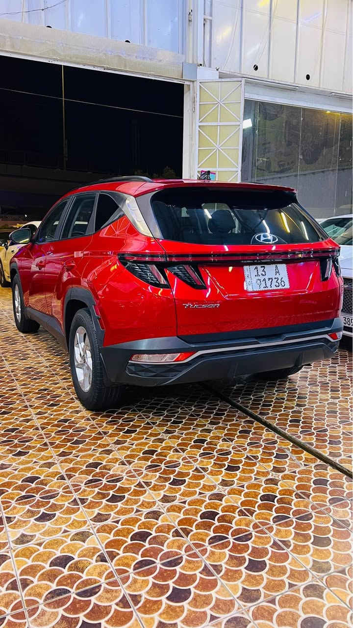 🔴 يتوفر لدى معرض و مزادات الرياض 

- هيونداي توسان 

( HYUNDAI TUCSON , SEL ) 

موديل : 2023
مرقم ميسان تحويل ثاني يوم 

اللون : أحمر

المشي : 30,000 ميل 

المواصفات : 

4 سلندر 2.5 

- بصمة تشغيل
- تشغيل عن بعد
- رادار امامي تفاعلي للتنبيه
- اشارات بالمرايا الجانبية
- كشنات مخمل
- تحكم ستيرن 
- كشنات تدفئه
- حساسات اجتياز جانبية 
- بريك تلقائي 
- حساسات خلفيه 
- كامرة خلفية 
- رادار خلفي
- كرسي السائق تحكم كهرباء 
- نضام ترحيب عند الاقتراب من السيارة 
- تبريد قطعتين 
- صندوق كهرباء 
- شاشة ابل كاربلاي و اندرويد اوتو

🔴 الحادث كما موضح في الصور : 

العنوان : ميسان / العمارة 
الكفائات مقابل دائرة الوقف الشيعي 📍

للأستفسار : 

*********** -
*********** - عمارة, ميسان
