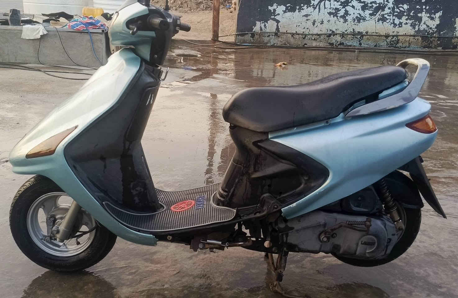سلام عليكم
فراشه 140
دراجه كامله مكمله سلف هندر شغال 
دراجه كله بلادي 
مكينه بلادي برغي مامفتوح بي
دراجه شوفت عين 
مكانيّ بابل قضاء الهاشمية 
سعر دراجه 475 بيه ماجل حك جيه 
رقم الهاتف***********
