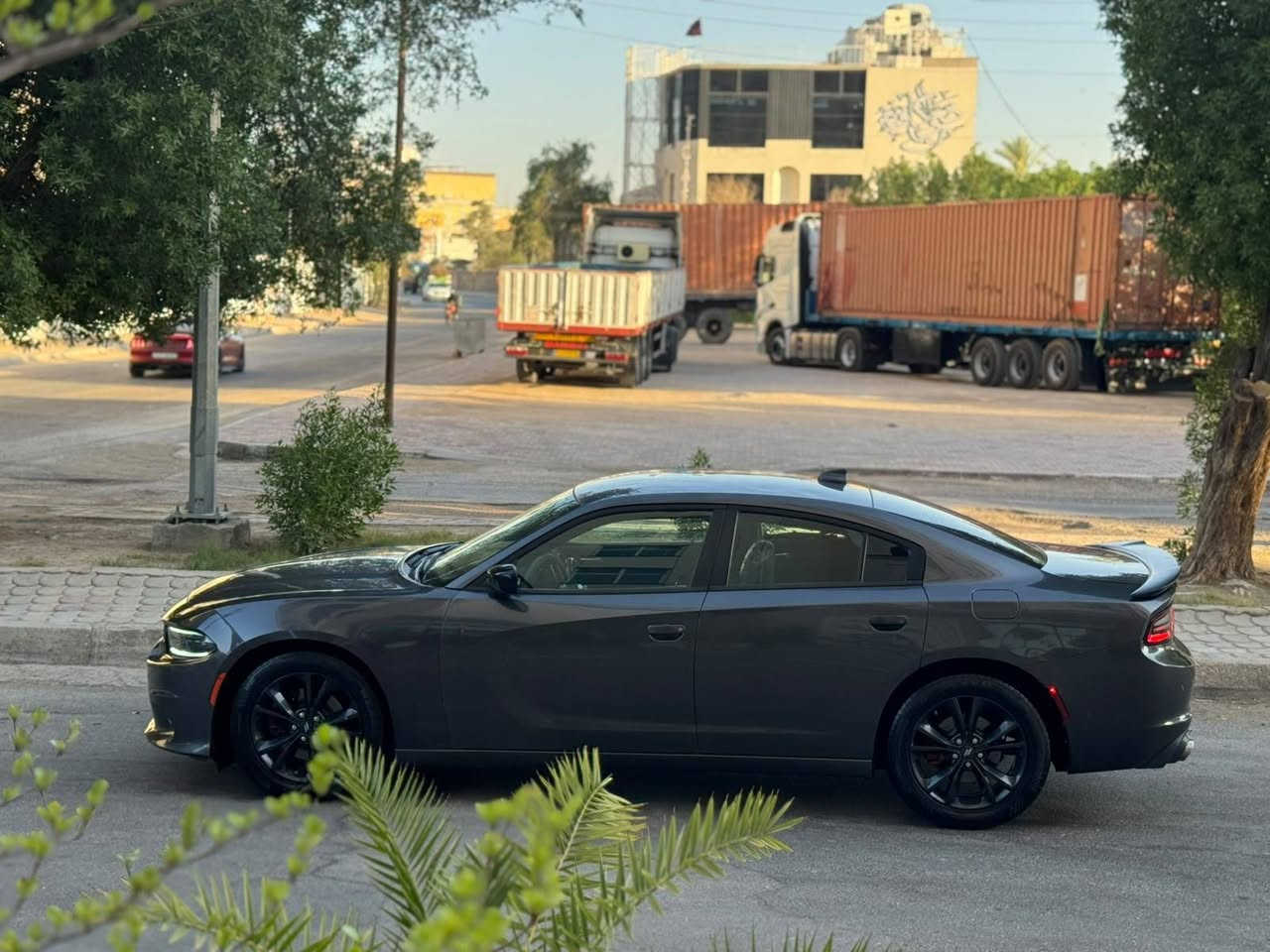 شارجر موديل 2022اصل وأرد أمريكي حادثه جاملق وبنيد فقط قطعتين كلير سعره 188وبيه مجال رقم هاتف ***********موصفات سياره شاشه كامره خلفيه مثبت سرعه تحكم استيرن بصمه ابواب كشنات كهربائي تدفه تبريد بل كشنات رادار ماميه خلفيه تشقيل عن بعد شاشه كبيره محرك 6سندر منضومت زنون كشنات ترحيب مانع انزلاق محرك وكير كفاله حداديه تخم تاير جديدات مكان سياره كربلاء مكلف بل نشر كربلاء, العراق
