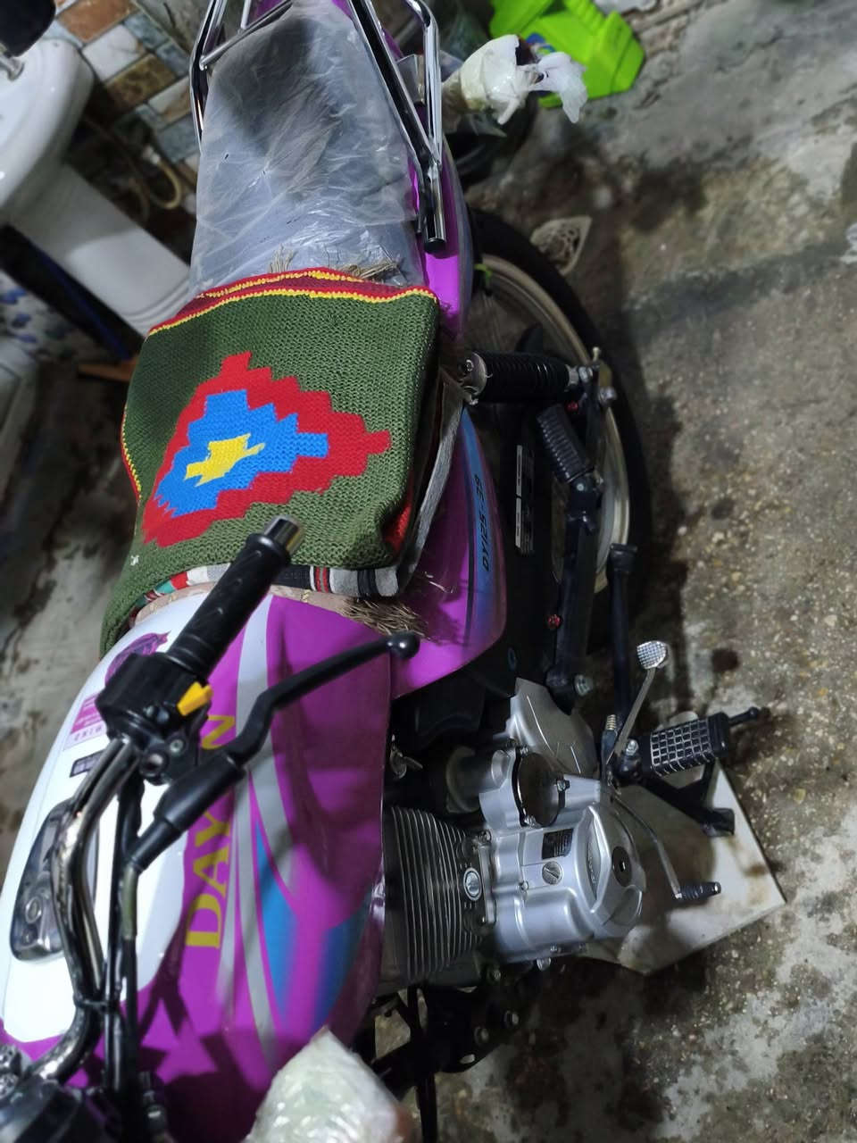 سلام عليكم دراجه دايوان عضم مديل 23 وراق صولي مال ثامر خلخال مكينه مامفتوحه كهربايته كلله شغاله صالنصه ستيل عدادات شغال سعر 1650وبيه مجال  مكاني كربلاء  قرب محطت باب الكفيل  رقمي *********** متواجد خاص
