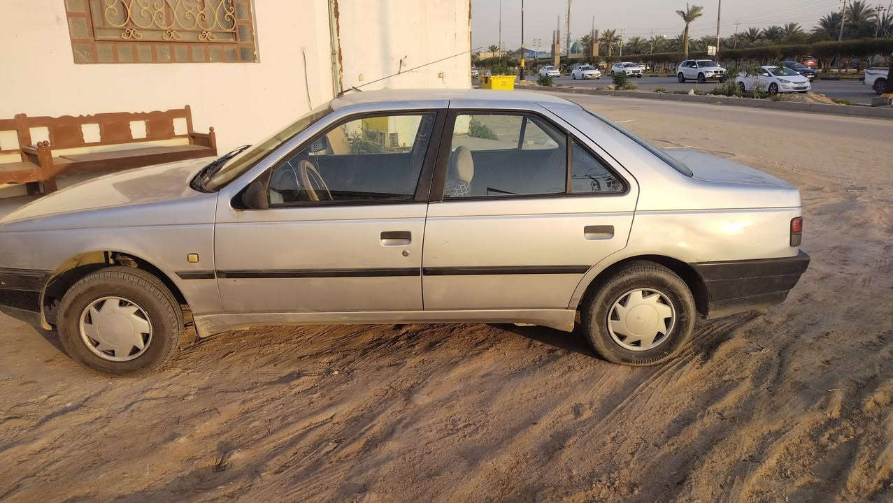 بيجو روى للبيع لون رصاصي باسمي رقم بغداد الجديد كلها بلادية  تبريد ثلج محرك بيه تبخير دواخل بطاين كله بلاد السعر 25عنوان كربلاء براهمية ***********
