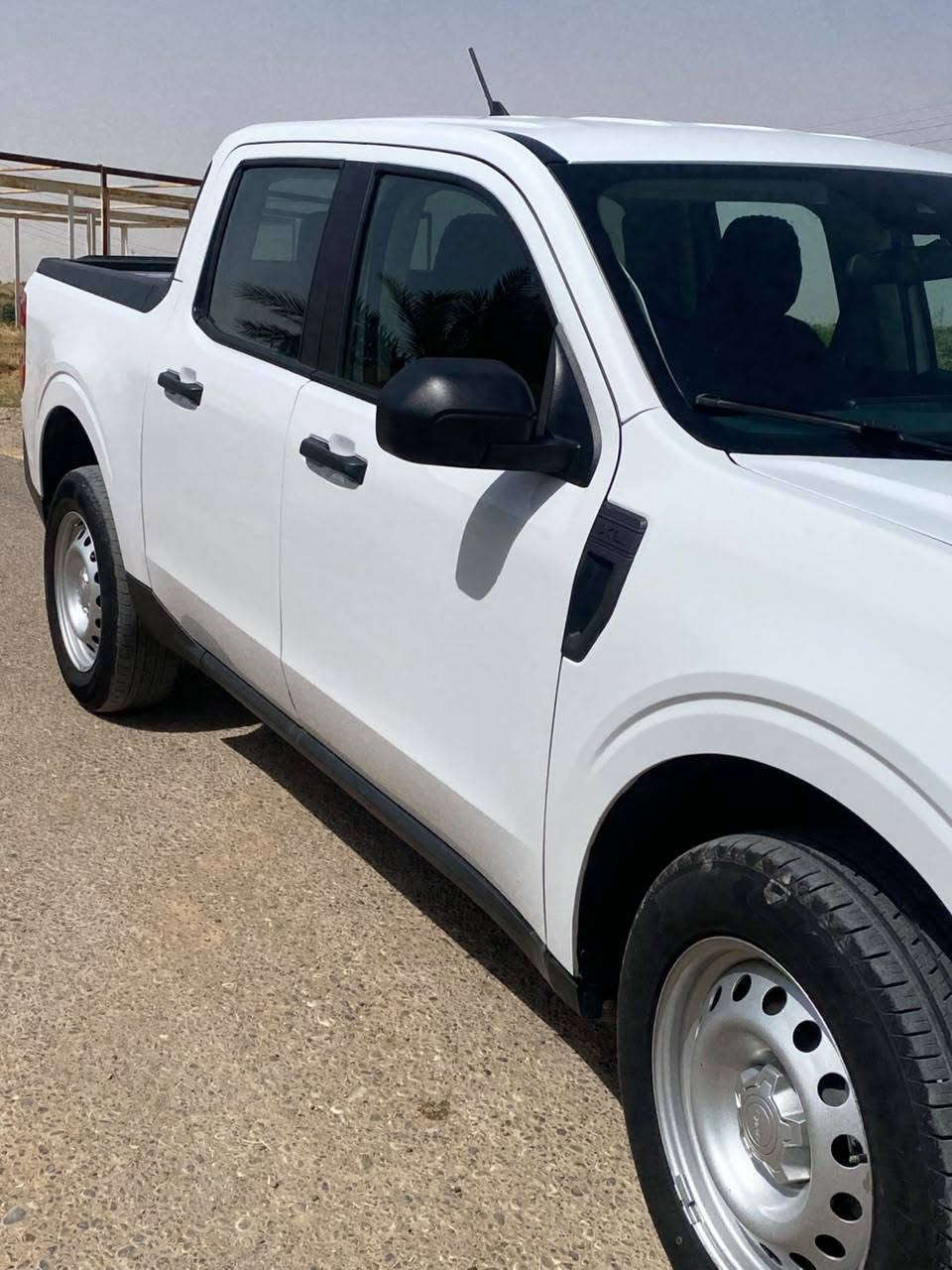السلام عليكم للبيع مافريك XL موديل 2024 🚗✨
​لون أبيض مميز | ماشي 46,000 ميل 
​تفاصيل الحادث: الجانب الأيمن والبنيد فقط (صور الحادث مرفقة بالمنشور) | بدون دواخل | إيرباك استيرن فقط.
​سيارة عمليّة، نظيفة، وبوضعية ممتازة!
​📌 للإستفسار أو التواصل:
يرجى المراسلة على الخاص أو الاتصال على الرقم: [***********] رقم صلاح الدين/  العنوان صلاح الدين سامراء
