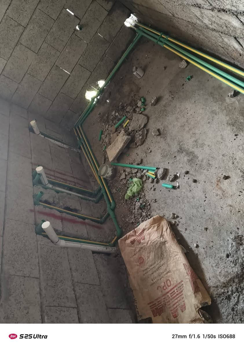 اصطه حمودي تأسيس مجاري ماء شغل درجه اوله حسب طلب ابوالبيت اسلمك شغل نضيف وشرط الفحص ***********//***********
