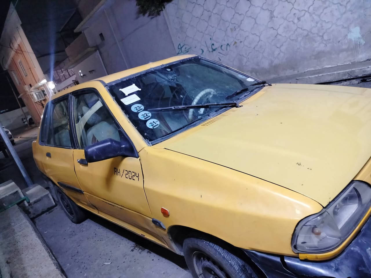 سايبة للبيع او معارض خصوصي
موديل 2009 

محرك كير شرط 

تحويل فقط 

السعر 18
الهاتف ***********
***********
