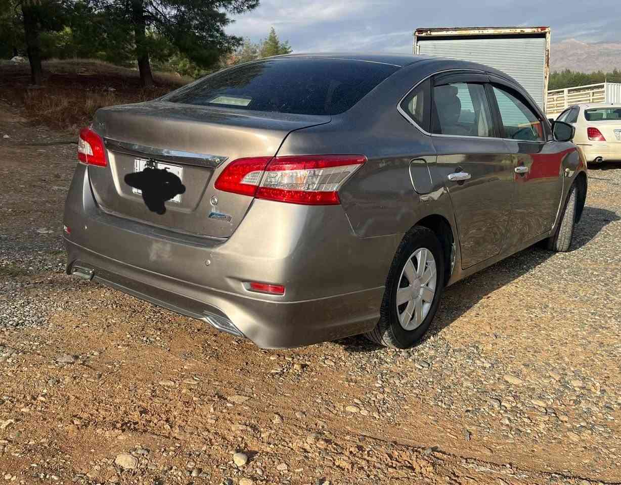 سنترا • ٢٠١٣ • دبي