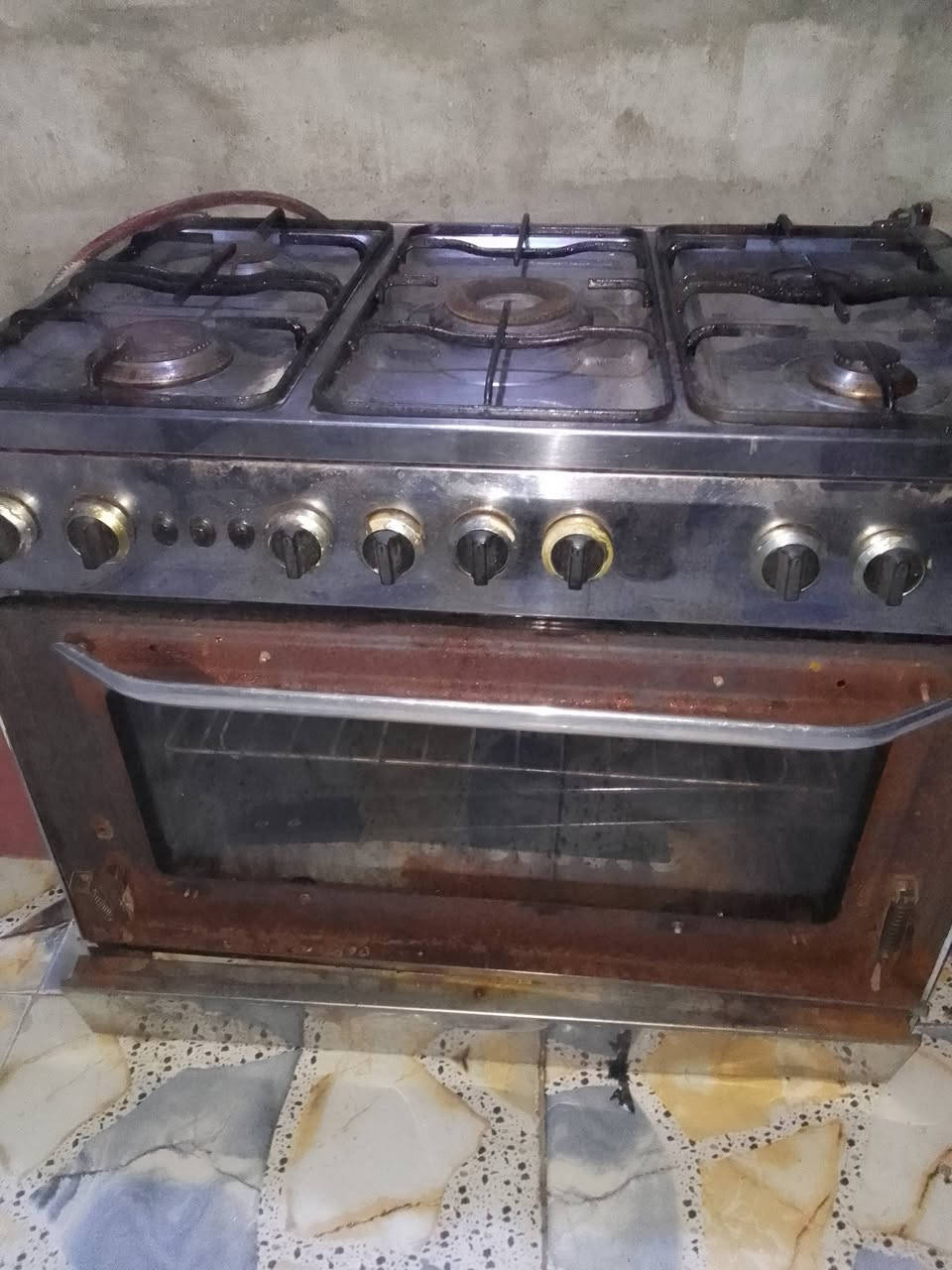 صوبات • طباخ جام مكسور • حي التأميم الايسر