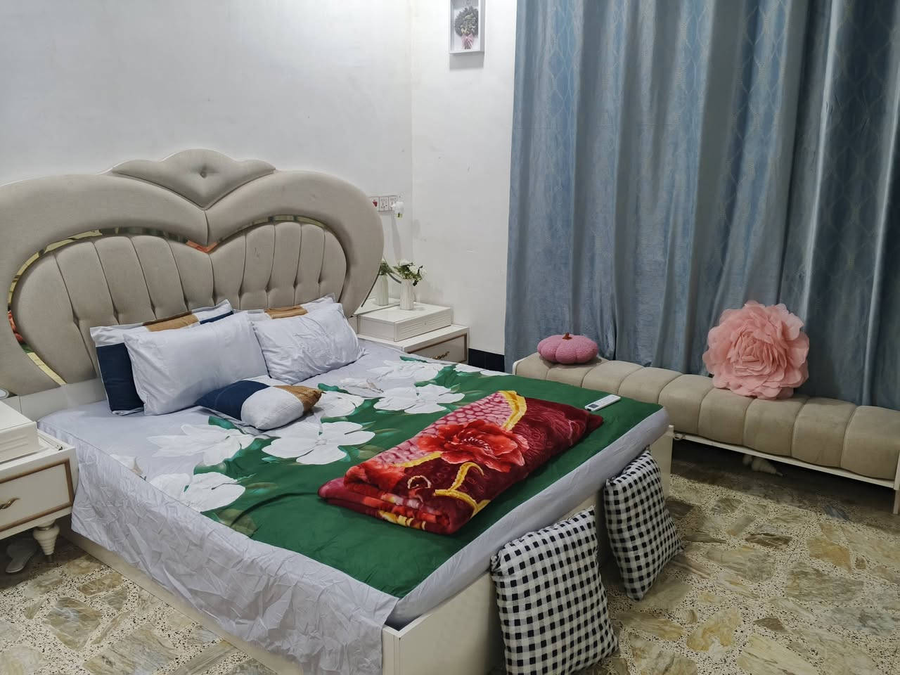 للبيع فقط 700 وبيها مجال
السلام عليكم غرفه تركي درجة اولى 8 قطع خشب ثكيل كلش نضيف جدا بيها ملاحظات بسيطه سعرها 700 وبيها مجال كربلاء حولي ميه الشبانات ***********
