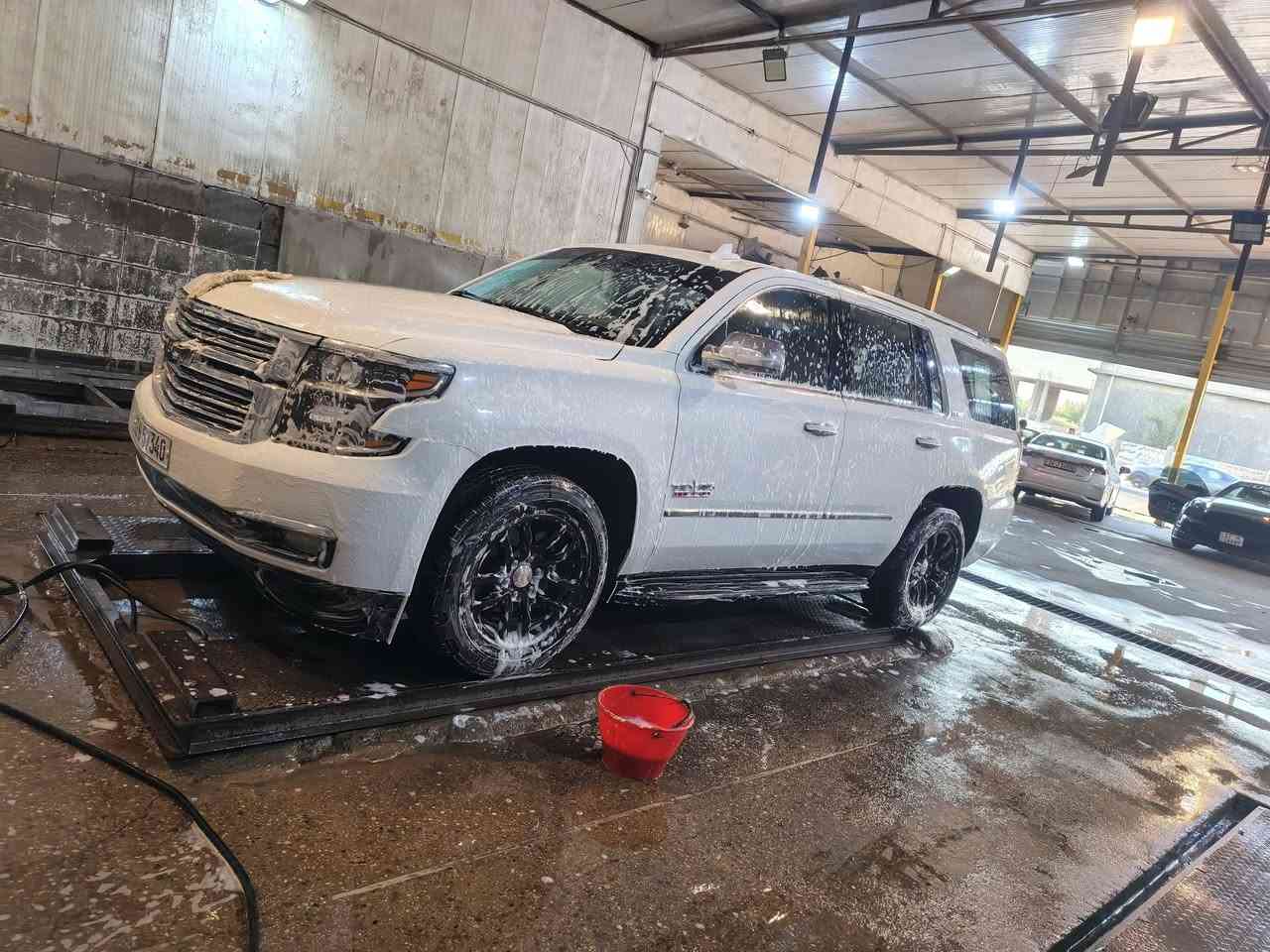 السلام عليكم
تاهو امريكي 
موديل ٢٠١٧صبغ ٥ قطع 
مكفوله من  شاصي لغود من چفيه 
من تحميل معجون 
سياره عدله نظيفه مابيهه نقث برغي 
السعر ٢٥٠ 
ماشي ١٠٠ وشويه 
داخل جلد ملكي 
تبريد تدفىئه محرك كير صدر بضمان 
سيارتي الخاصه اني جناي موشراي بياع 
سنويه باسمي 
هزه جديد 
اي خلل مابيهه امانة الله ورسوله 
باتريات جدد 
بغداد الدوره 
او السريدات قرب جزيرة بغداد 
***********
