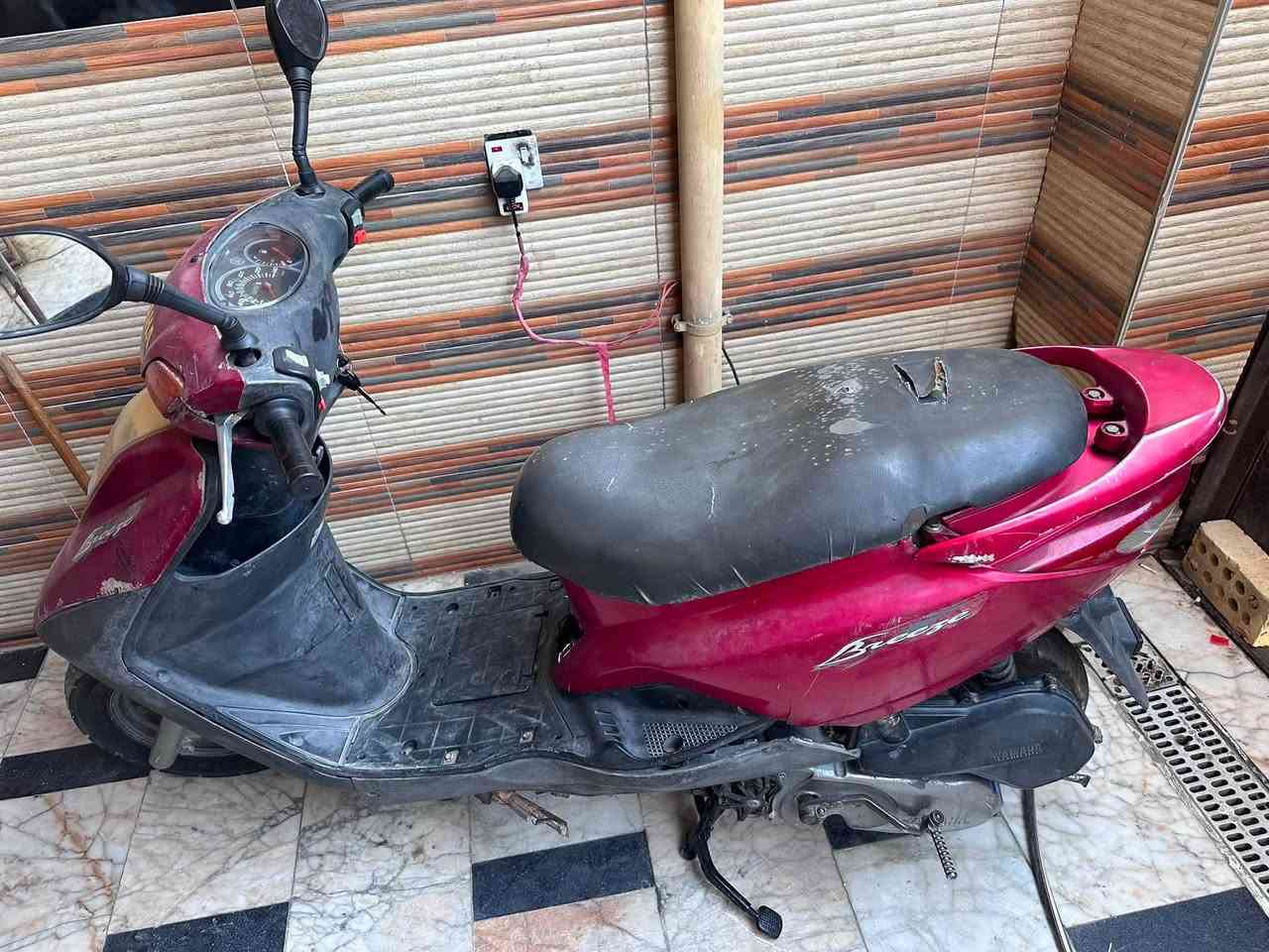 السلام عليكم بريز متروكه للبيع كابريتر تعبان السعر ٣٥٠ الف بيها نقوص بسيطة ‭***********‬ العنوان بلديات
