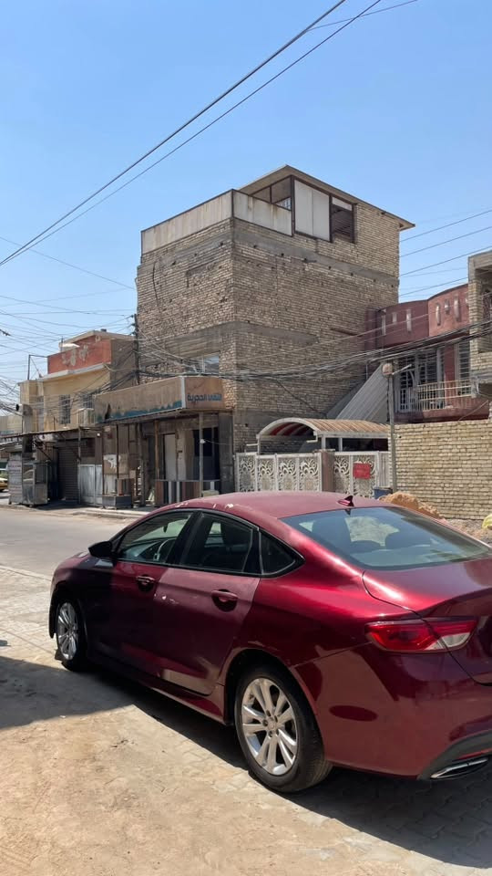 مرسيدس C200 • ٢٠١٦ • صبغ عام