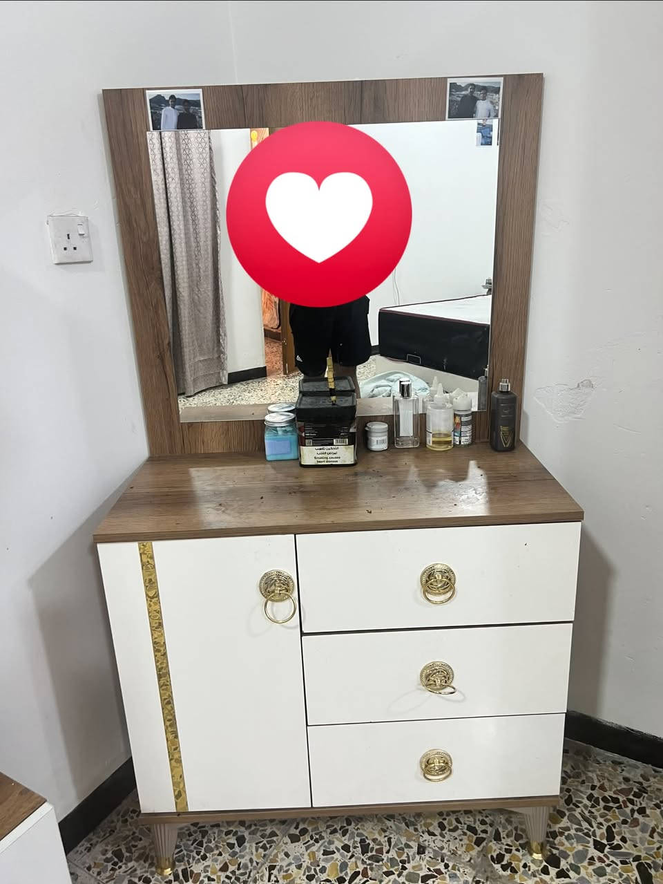 غرفه نوم تركي سعر 400 وبيه مجال حك جيتك بغداد الغزاليه ***********

