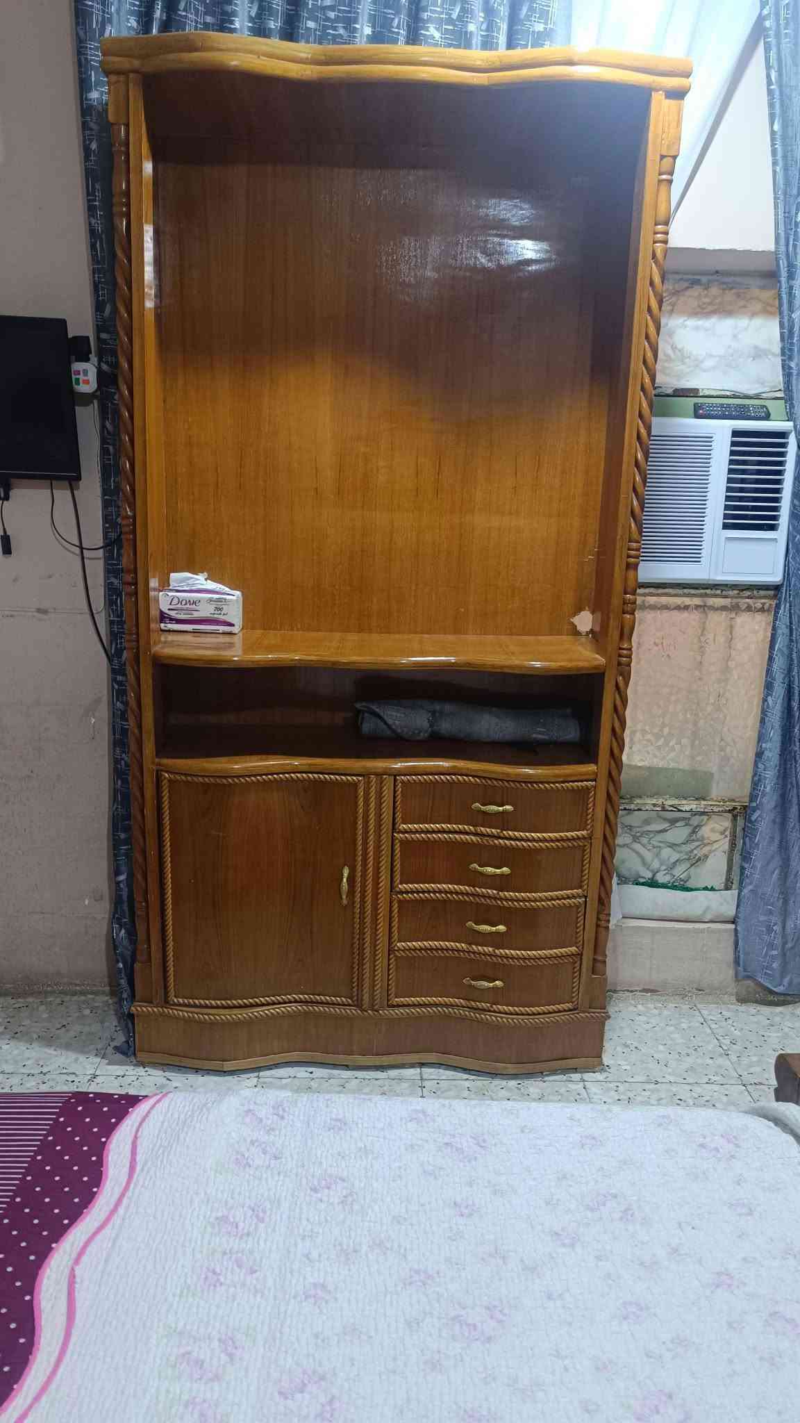 غرفه اخشاب • زان • ما بيها ضرر