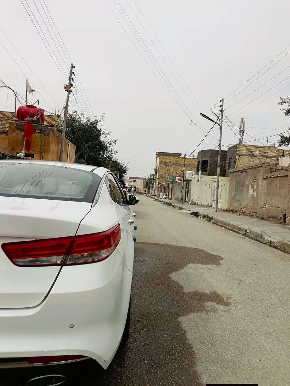 عندي ١٧ اوبتيما خليجي ابيض قادسيه
كفاله عامه  مواصفات فول للأخير فئه s
بصمه
شاحن واير لست
شاحن واير سبيد جارج سريع
يواس بي   
كشن كهرباء
ذاكره كشن اتو 
ترحيب عن بعد 
ترحيب يدات
مري شفط ترحيب 
بردات 
محرك ٢٤٠٠
شاشه كامره 
اناره لد باليدات 
تبريد شاشه منفصل مناخي 
جنطه ذكيه 
حساس خلفي 
حساس أمامي 
كشن جلد 
تحكم سترين كامل 
بردات خلفي 
مرايه معتم للضوء 
لايت شاد منضومه زنون نهار
لايت ماطور  يصعد وينزل
بك لايت لد 
وبيه بعد مواصفات جنط كهرباء وصاج و دخل عسلي واسود الون ابيض مكفول كفاله عامه ماشيه ١٥٥جرس ١٢٠ شغال 
السياره موجوده في السماوه قضاء الخضر للتواصل 
***********
