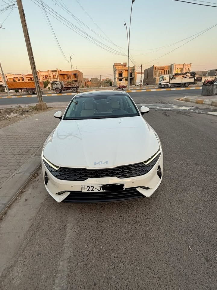 🔥 للبيع Kia K5 2023 – NIM فل مواصفات 🔥
🚘 Kia K5 2023
• NIM فل مواصفات
• محرك 2.0 دوش (DOHC)
• اللون: أبيض
• الممشى: 46,000 كم
• وارد خليجي
• كلين ونظيفة جدًا
• ما بيها شخط أو صبغ
• استخدام شخصي ومحافظة عليها

📍 الموقع: الرمادي – التأميم

📞 للتواصل: [***********]
