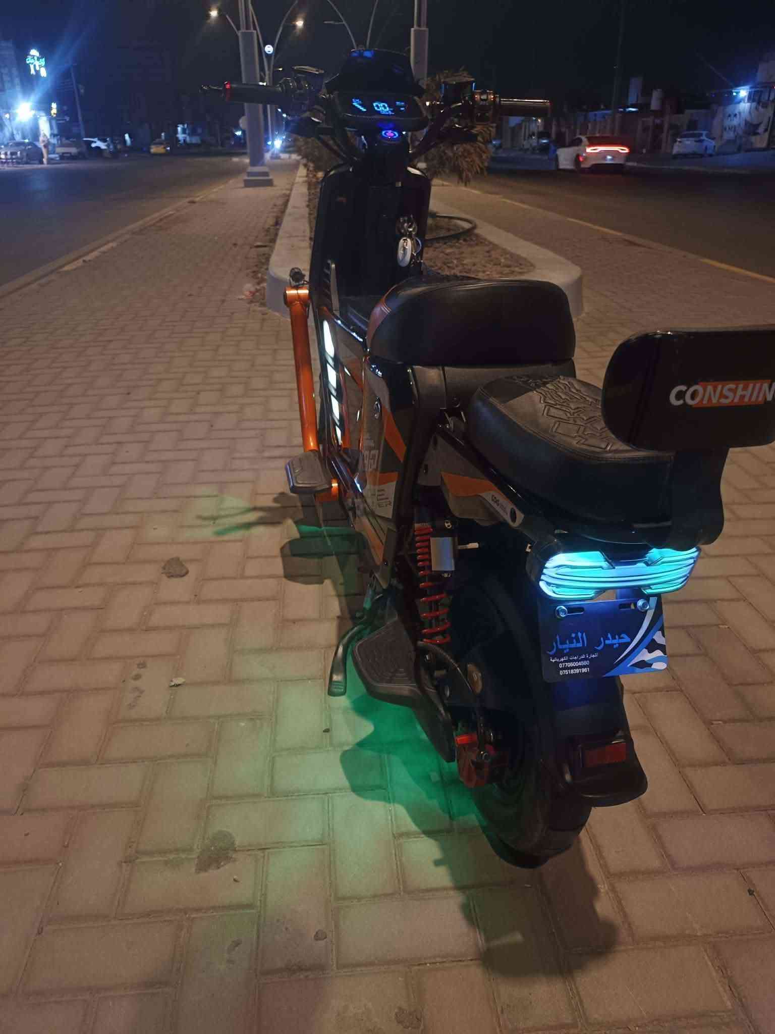 اكس 900 مديل 2026 حديث
5 بطاريات حجم كبير 
دراجه كامله مكفوله كفاله  عامه 
كهربايات كلهه شغاله  لايت عالي وناصي دبل اشاره اشاره يمنه ويسره وهورن 
غراضها كامله شاحنه ومرايات وكفات 
سويجين وبصمه ريموت وبصمه اصبع شغاله 
شرط تجي وشوف بعينك 
السعر 450 عنوان بصره حيانيه شارع 
موسى الكاظم قرب التانكي 
واتساب ***********
