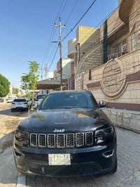 جيب لاريدو • موديل ١٧ • كفاله عامه
