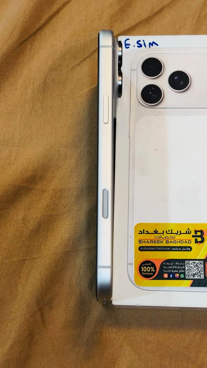 آيفون ١٧ برو ماكس • ٢٥٦ • بطارية ٩٩٪