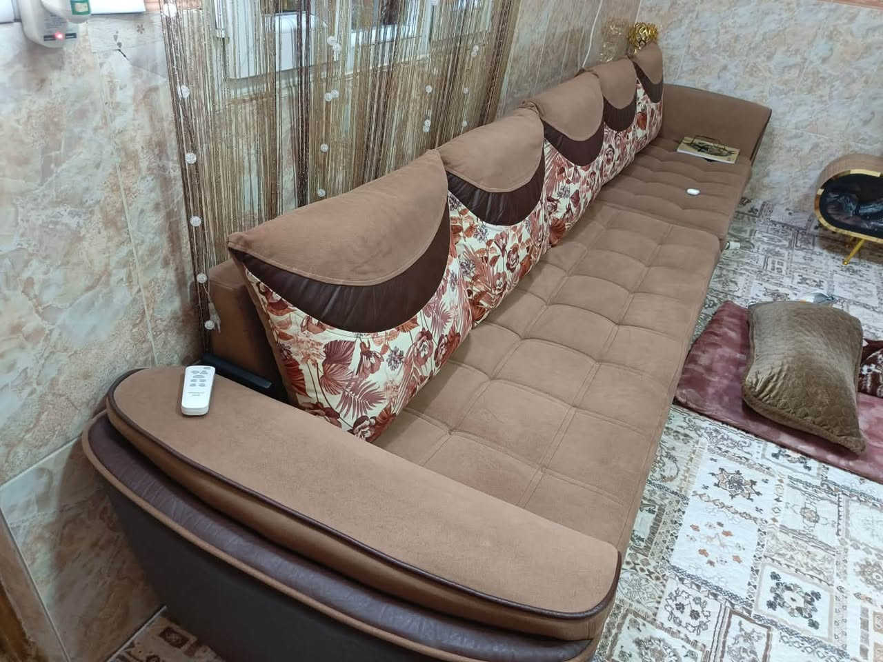 قنفات تركية • نظيفة • بحالة جيدة