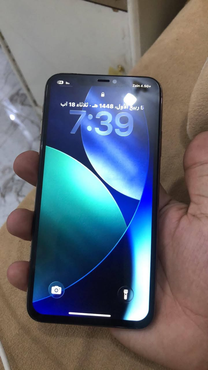 سلام عليكم هدعش برو ماكس 
مبدل شاشه صلي حيل حلوه 
 
كامرات صوت فول 
ذاكره256
بطاريه86
يرهم مراوس ايفون 12برو ماكس 
سعر 275وبي مجال مكاني بيجي توصيل ماكو 
***********
