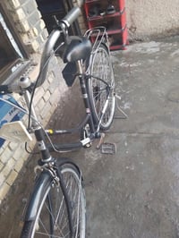بايسكل بناتي • حجم ٢٧ • اسود