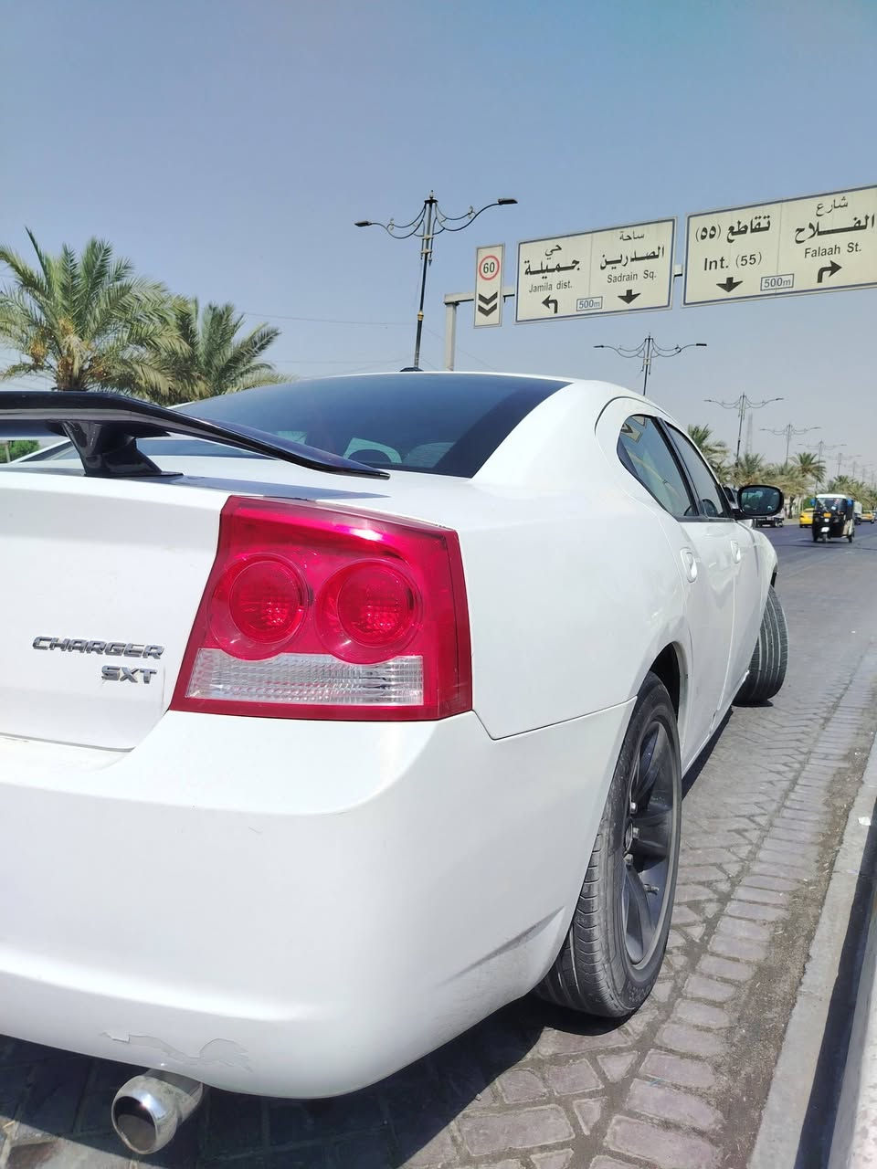 السلام عليكم جارجر 2010 بيها جاملغ امامي وبنيد وباب خلفي  صبغ رقمها دولي الجديد بأسمنا مكانها بغداد مدينه الصدر السعر 85 وبيها مجال
***********
السلام عليكم جارجر 2010 بيها جاملغ امامي وبنيد وباب خلفي  صبغ رقمها دولي الجديد بأسمنا مكانها بغداد مدينه الصدر السعر 85 وبيها مجال
