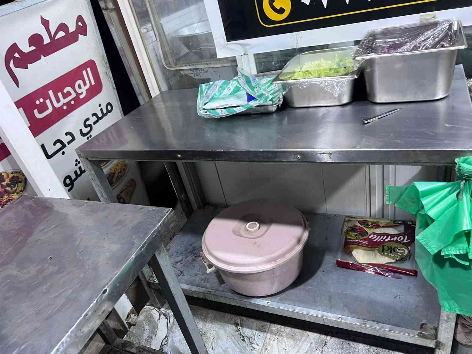 سلام عليكم غراض مطعم البيع
رقم ***********
