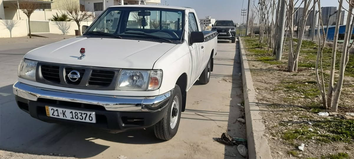 نیسان 2001 تەبرید بەشەرت سەیارەکە سەنەوی تازەیە
سلێمانی  ***********
