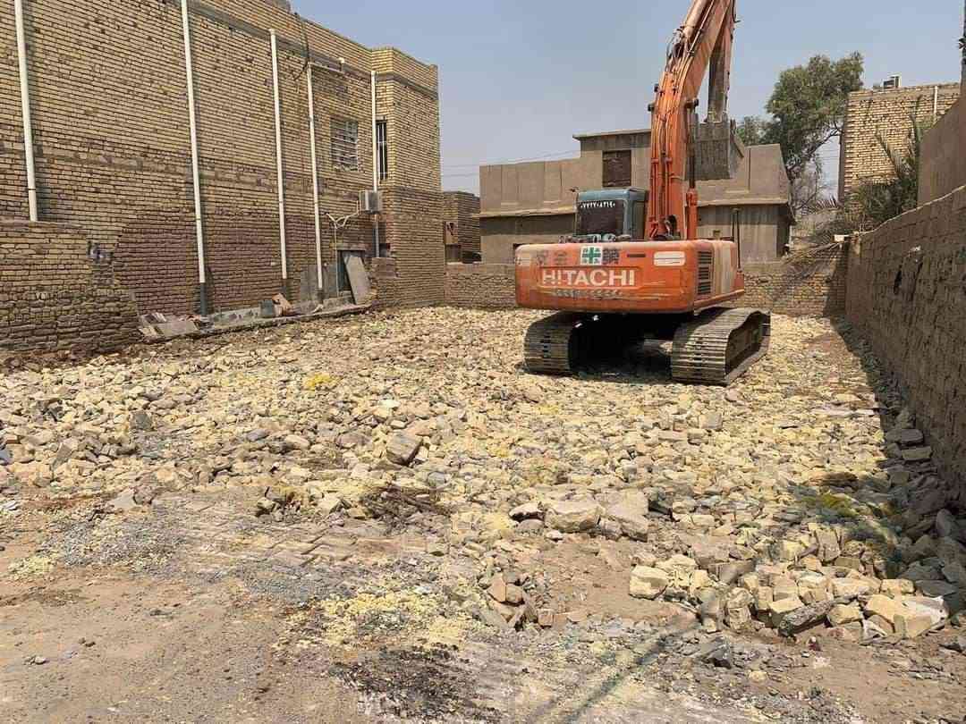 تفليش البيوت القديمه ورفع الأنقاض كافه مناطق ديالى بمواده يعني ماخذ فلوس بس المواد مع تعديل الأرضية لأتصال ‏‪***********‬‏
