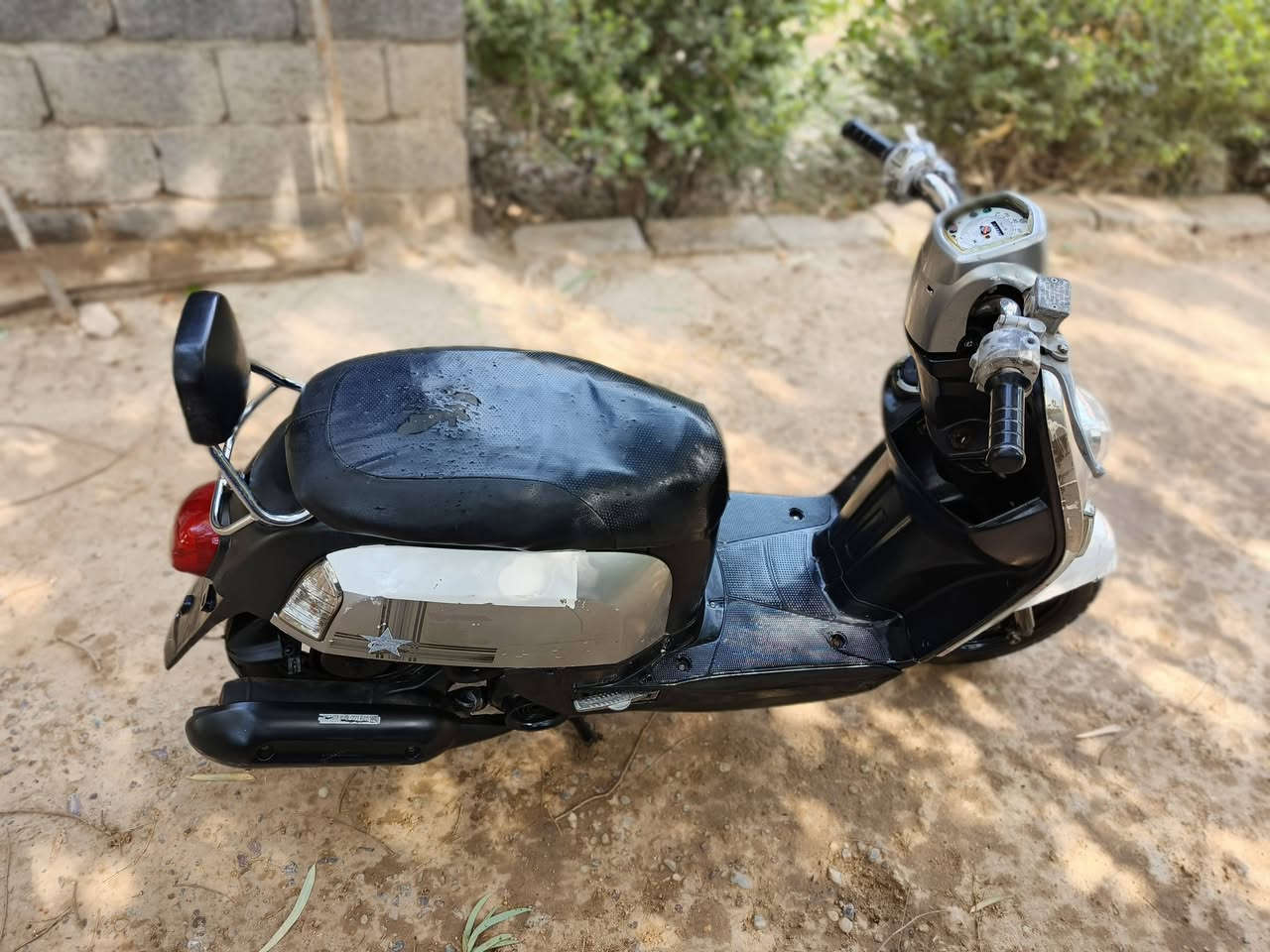 بوليس • كابريتر • نضيف