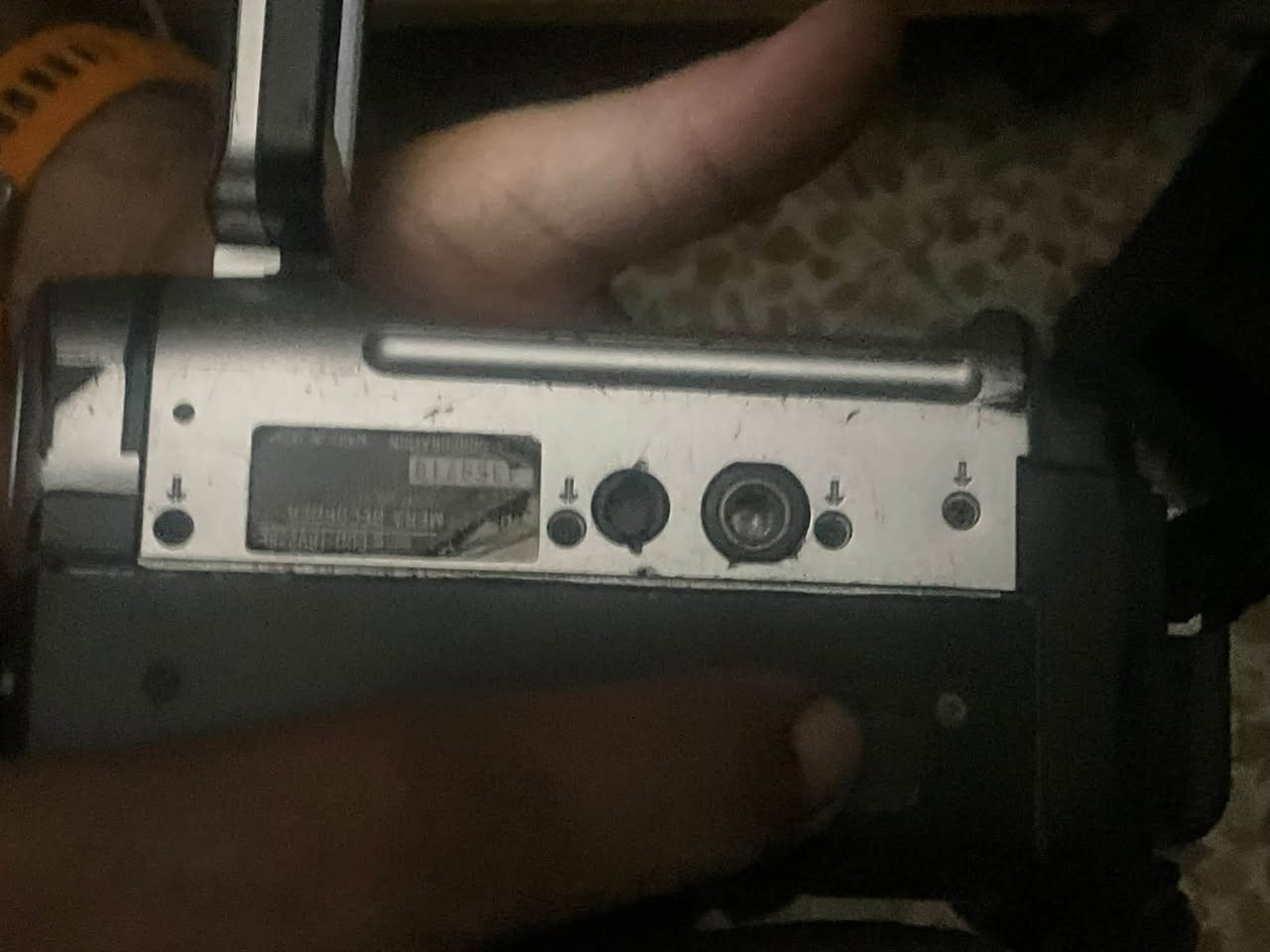 سلام عليكم متواجد كأمره Sony نظيفه نقص كاسيت فقط للتواصل ***********
