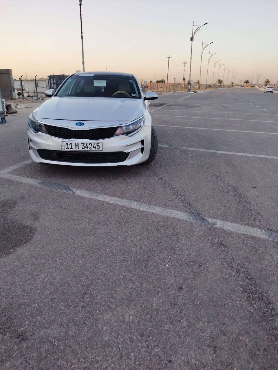 السلام وعليكم نواع سياره امريكي كلين  اوبتيما موديل 2016كفاله عامه سياره جازه من كلشي نص فول شاشه كامره حساس امامي خلف تحكم ستيرن جهتين شاير شفط كشن جلد كفاله مكينه كير حداديه تخم تاير كفاله عامه من كلشي تحويل مباشر بسمي *********** السعر 109 بيها مجال
