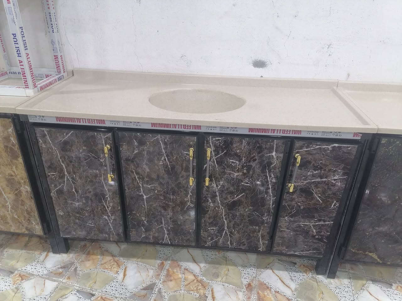 تخفيض الأسعار ٥٠ ٪  مجمع علي الطائي مقابل علي عبود ابو الأعشاب الاتصال *********** واتساب
