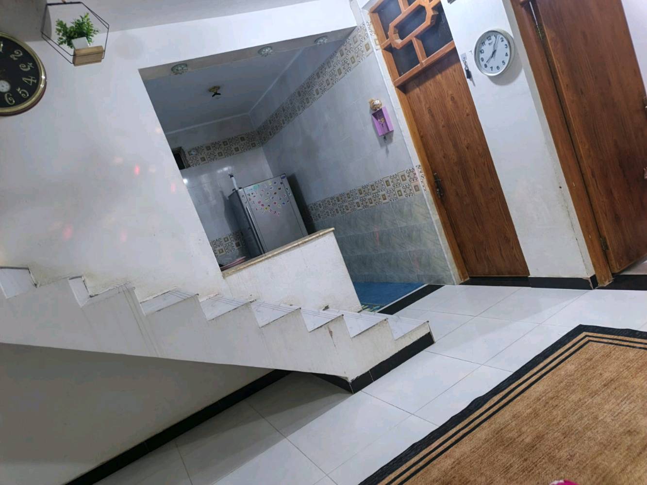 ٢٠٠م • غرفة نوم • الكوت