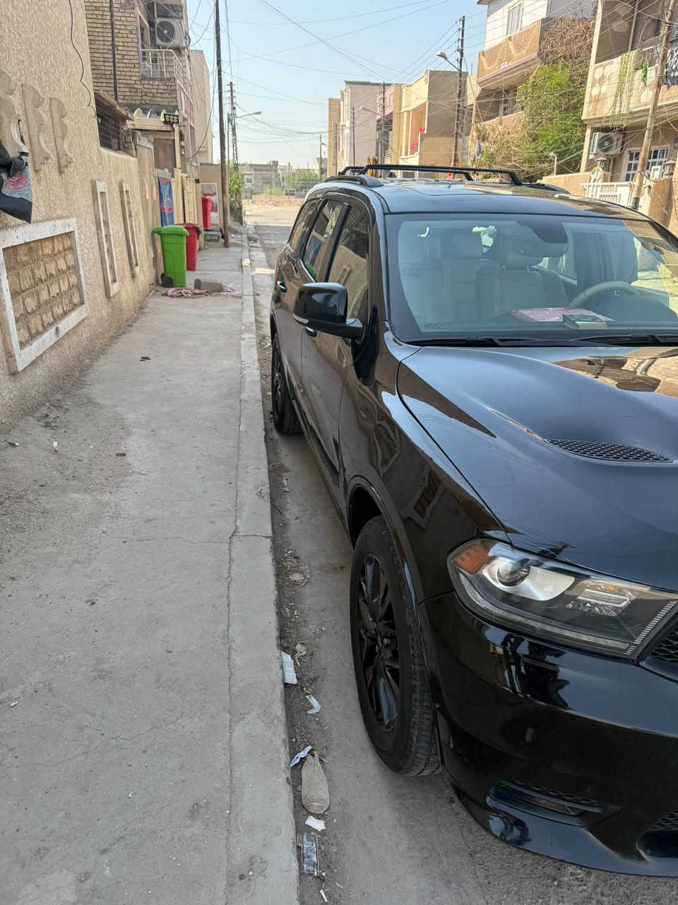 سلام عليكم
دوج دورنكو 2019 خليجي 
بيها عدة مكانات صبغ فقط بدون ضربه اثر شخوط 
مكينه 3600Gt 
فتحه بالسقف
شاشه كبيره
كشنات تدفئة تبريد
مومري خزن
حساسات امامي خلفي 
منضومه زنون 
ويل 20كروم اسود
كشنات بيج ابلادي 
شاشات بالكشنات ابلادي
سماعات مع كيبل بلادي
كير طياره
وبعد بيها هواي مواصفات
السعر اتصل وتدلل
***********
