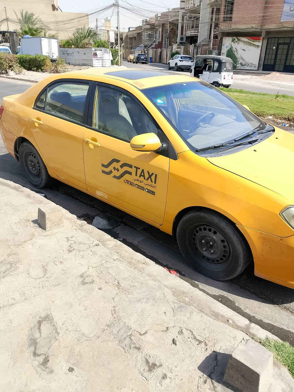 السلام عليكم من رخصه مدير الكروب بي واي دي جي 3 موديل ١٤ سياره بسمي كير ومكينه وتبريد جدد  تحويل ثاني يوم السعر 35 العنوان بغداد @البلديات موبايل ***********
