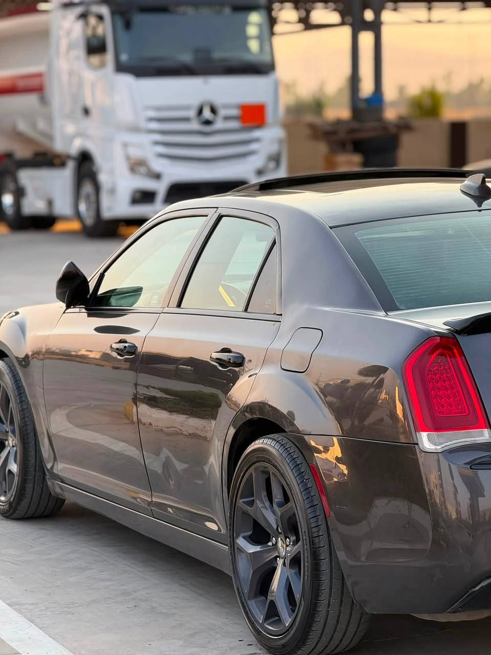 Chrysler 300c 🔥
٢٠١٧ لێزەر
٦ پستۆن مەرخوب
فول فول مواسەفات
بێ بۆیاخ 
بێ دەعمو لێدراو
گێڕ و مەکینەو کارەبای هەمووی بەشەرت
ئەگەر موشتەری نیت سەرمان مەیەشێنە 
لەگەڵ ڕێزدا
ئەدمین❤️
***********
واتس ئەپ
