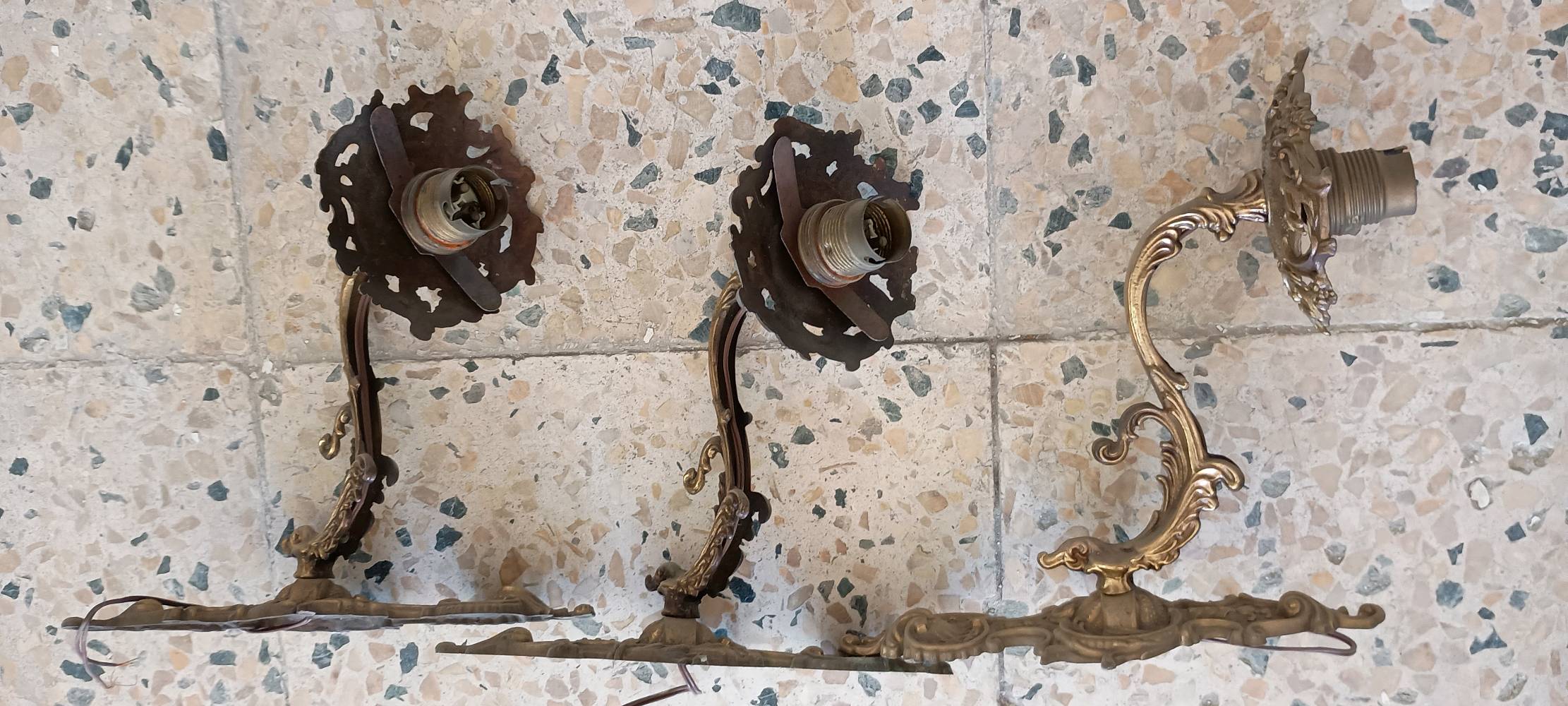 ٣ قطع • غرفة خشب