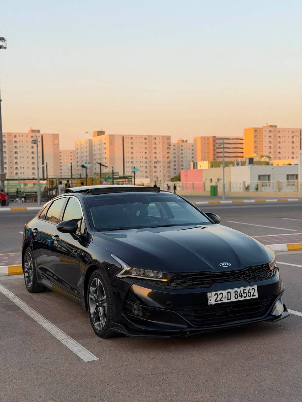 السلام عليكم كي فايف 2021 للبيع
Kia k5 2021 EX
فول مواصفات
-تدفئه تبريد كشنات
-فتحه بنوراما
-اربع مودات قياده
- تشغيل عن بعد
-اناره داخليه
- اوتو هولد
- سايد بريك دكمه
-قياده ذاتيه
- حساسات اماميه 
-حساسات خلفيه
- كفرات عليها
- معربه اعدادتها كلها
حادث سياره جاملغ وبنيد مثل مموضح ربع بربع وبيها بارد جاملغ خلفي صغير مثل مموضح بصوره سونار 
- ماشيه 64 mil 
- رقم اربيل هزه جديده 
- عليها ادامه السياره
للبيع او مراوس برقم شمالي 
***********
مكاني بغداد
