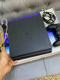 بلي 4 واحد تيرا مهكر جديد كامل  يده اصليه مالته نضافه ١٠٠/١٠٠ بيه ٨ لع...