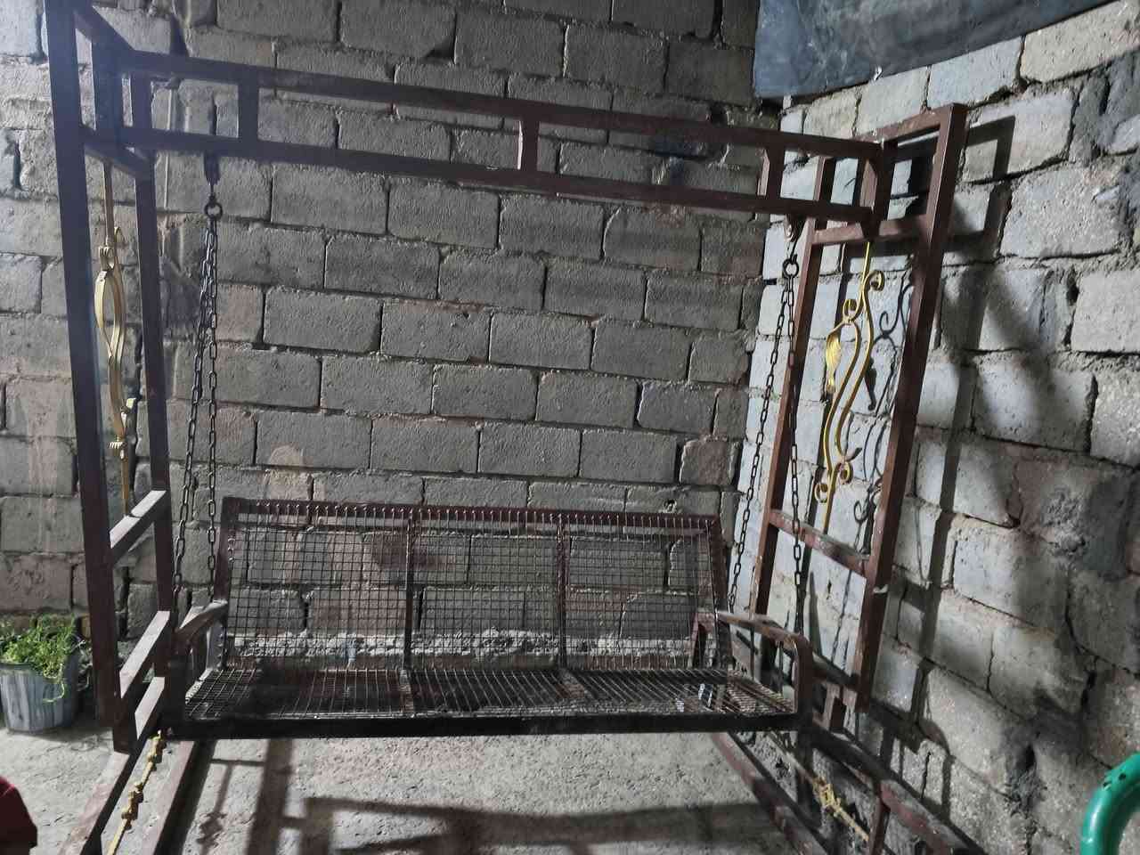 مرجوح لبيع مكاني طويريج طبر سعره 150وبيه مجال رقم ***********
