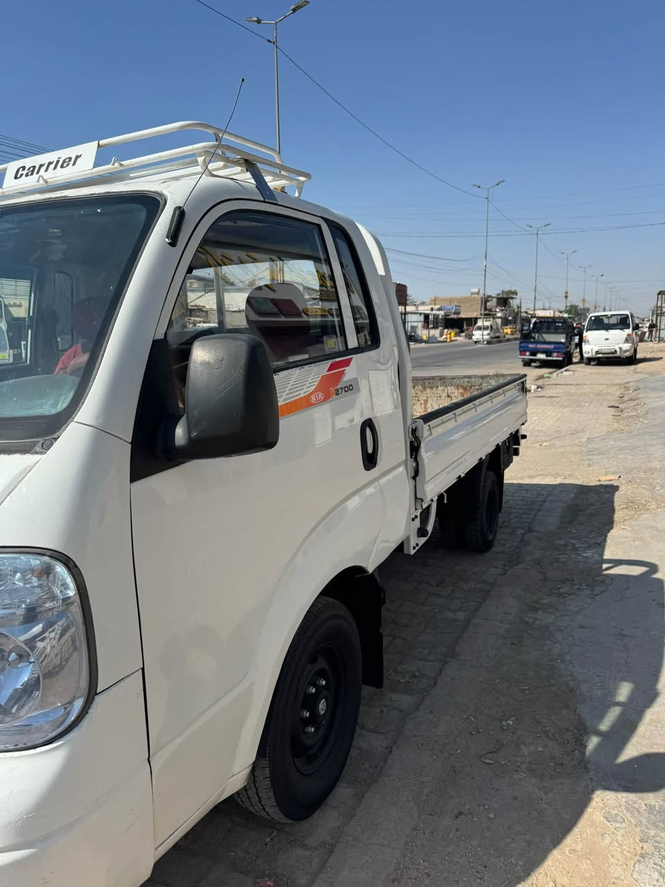 كيا 2009 2700تبريد شغال تخم تاير جديدمكينة جديدة مابيها أي ضربة السيارة بلادية بيهة بس الدوس سعر 85 رقم بغداد مكان بغداد رقم ***********
