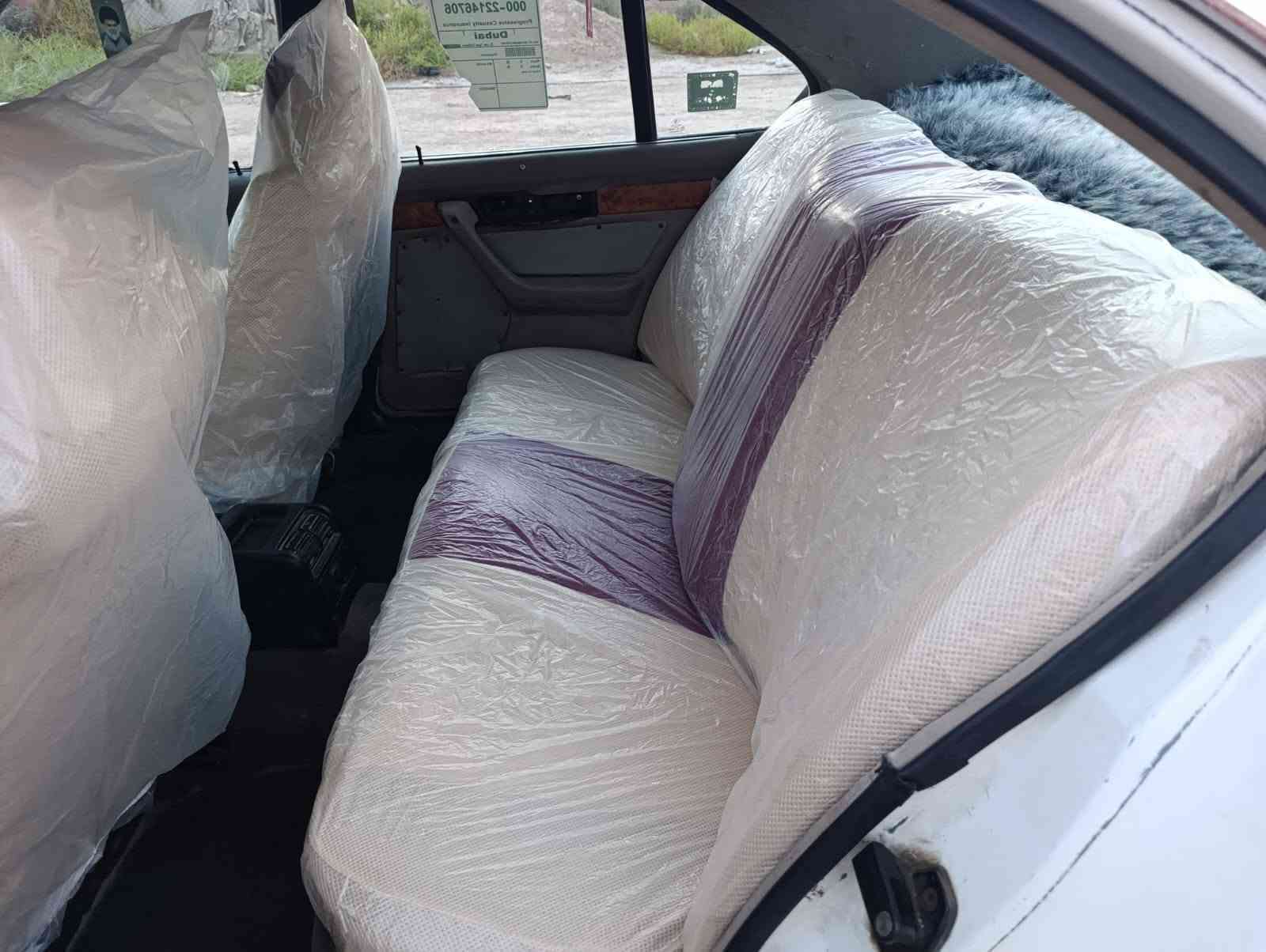 السلام عليكم
525 BMW للبيع موديل 92رقم نجف الاشرف مشروع وطني سنويه لغاية 28 مكفولة من الكص والنقل جثة والعيب الشرعي مكينه وكير2500VVTجدد تبريد شغال جام كهرباء شغال حدادية جديده تخم تاير باتري جديد جامه اماميه جديد منظومة زنون كهربائيات كوله شغاله غرفة نظيفه جاهزه من كلشي 
مكانه ذي قار المركز السعر 28 وبيه مجال بسيط حك الجيه فقط
 للاستفسار***********
